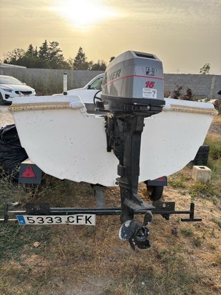 Barco Hobby 3 con papeles