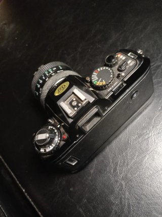Nikon F-501 AF + Tamron 28-70