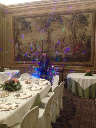 Cantante per compleanni, feste, ecc...