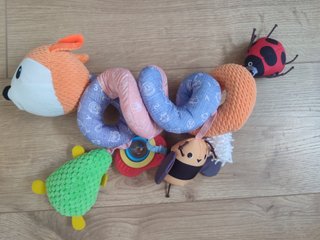 Juguete espiral para carrito o cuna de bebé