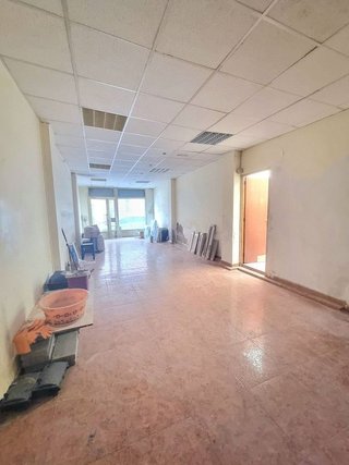 Local comercial en venta en Ave en Zaragoza