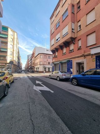 Local comercial en venta en Ave en Zaragoza