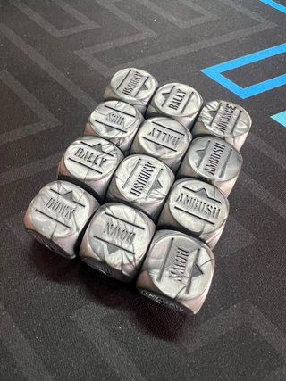Dados Exclusivos Bolt Action Plata