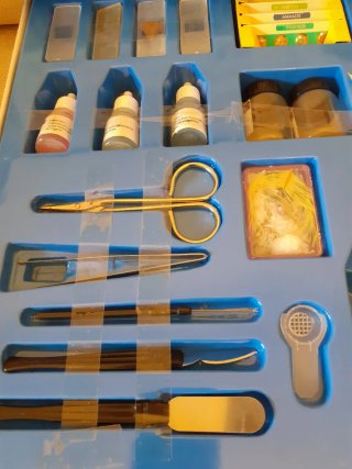MICRONOVA Juego de Investigación Vintage