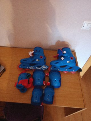 Patines infantiles talla 34-36