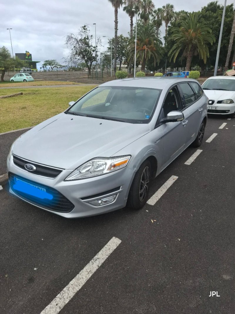 Ford Mondeo 2012 - foto 1