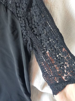 Camisa negra talla m transparencias bordado mujer