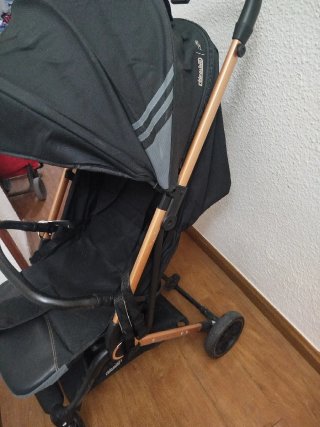 Silla de paseo ligera plegable