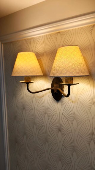 Aplique de pared doble brazo