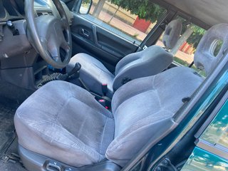 Mitsubishi Montero 2000
