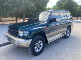 Mitsubishi Montero 2000
