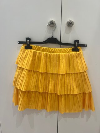 Falda Zara mini amarilla