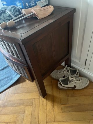 2 Cajonera de madera