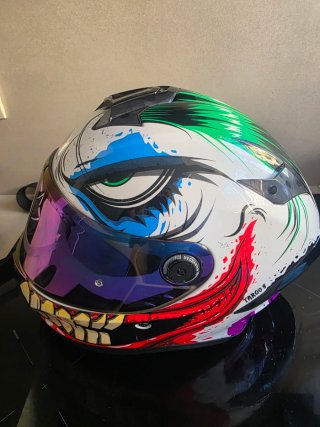 Casco de moto MT Helmets