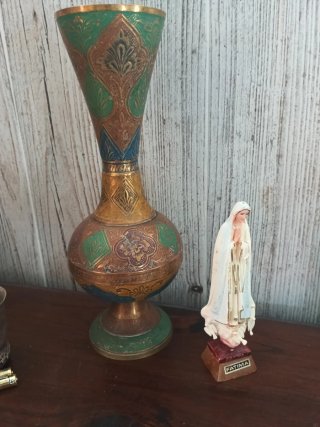 Virgen de Fátima figura religiosa