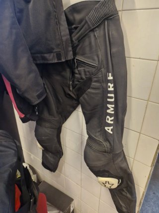 Pantalón de moto Armure negro como nuevo