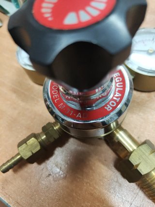 Regulador Acetileno STAG c/Válvula Seguridad