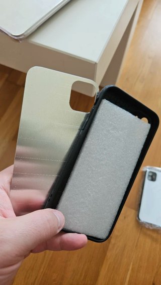 Cover personalizzabili per iPhone 11