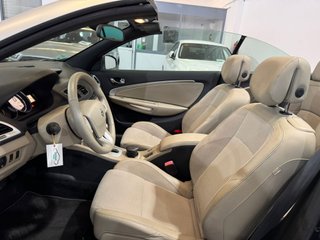 Renault Mégane Coupé-Cabrio Priv. 2.0 16v 140 Aut. CVT