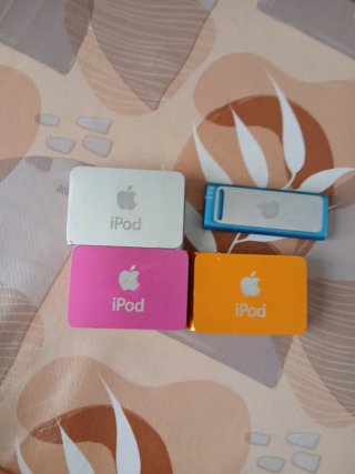 Apple iPod Shuffle 4 pezzi
