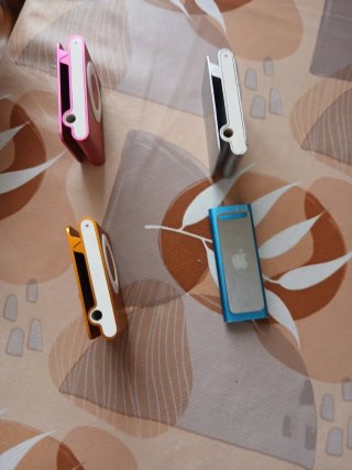 Apple iPod Shuffle 4 pezzi