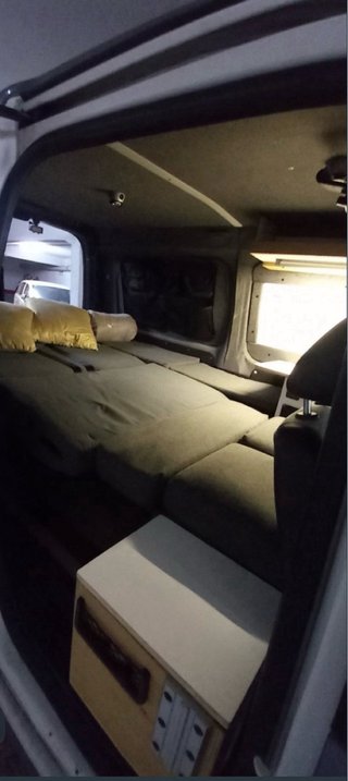 Volkswagen MaxiCaddy 4x4 camper 2014