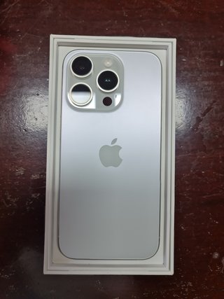 iPhone 15 Pro Blanco