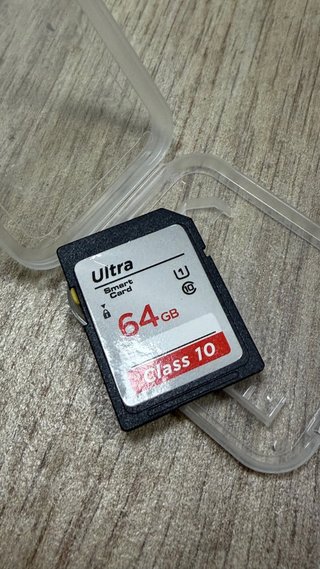 Scheda SD sandisk ultra NUOVO