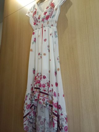 Vestido blanco estampado floral