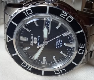 Reloj Seiko 5 Sports Automático Negro/Plata