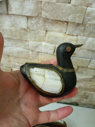 Coppia Antiche Papere Legno Madreperla