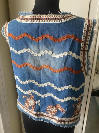Gilet vintage denim ricamato