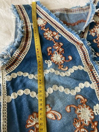 Gilet vintage denim ricamato