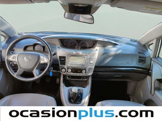 Ssangyong Rodius D22T Limited 131 kW (178 CV)