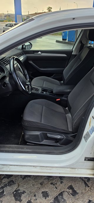 Volkswagen Passat 2022