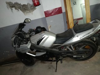 Kymco Quannon Plata Negra