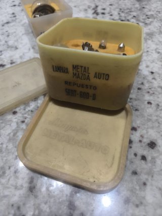 Repuestos Lamparas Bombillas Seat 600 L y 600 D