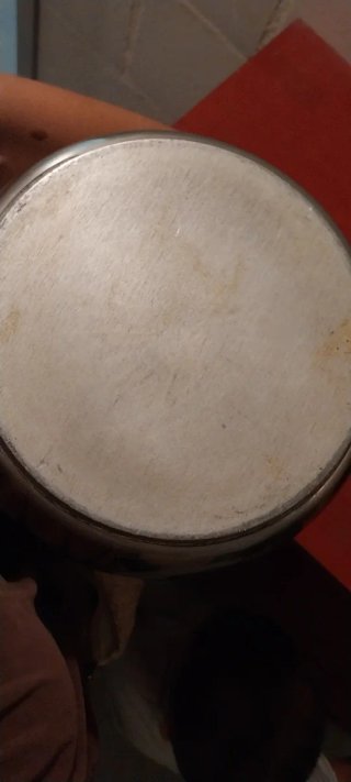 Olla grande para pulpo de acero inoxidable.
