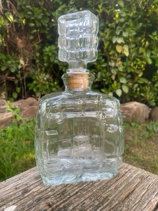 Licorera Vintage Cristal con Tapón