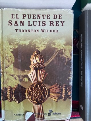 Se venden libros UNED de primero de Antropología