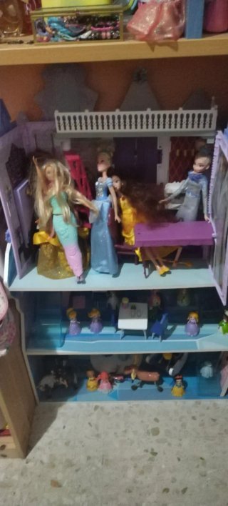 Castillo Frozen con Muñecas