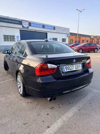BMW E90 325i 3.0