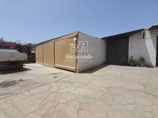 Nave industrial en alquiler en Sant Llorenç d´Hortons