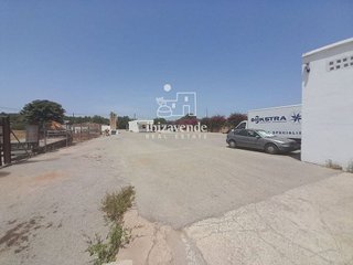 Nave industrial en alquiler en Sant Llorenç d´Hortons