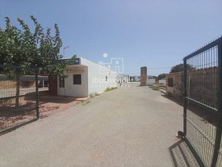 Nave industrial en alquiler en Sant Llorenç d´Hortons