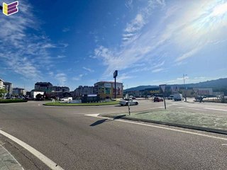 Local comercial en alquiler en Mos
