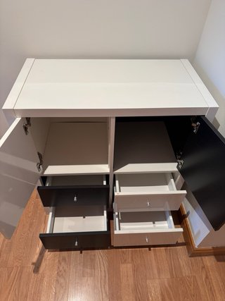 Mueble Ikea Kallax Blanco y Negro