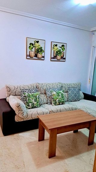 Piso en alquiler en Pueblo Levante en Benidorm
