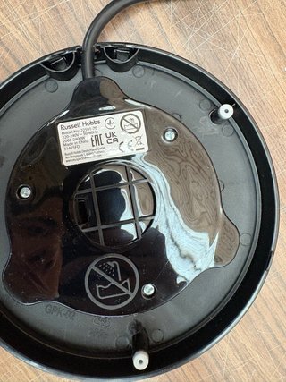 Hervidor Russell Hobbs Textures 2400W Negro
