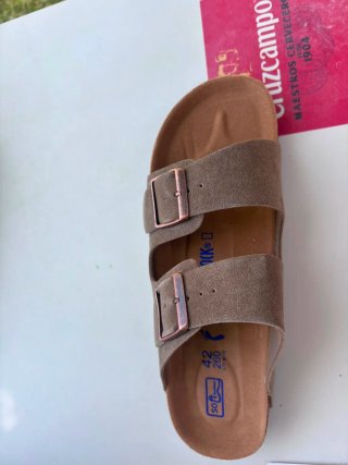 Birkenstock 42 Beige/Marrón Sandalias